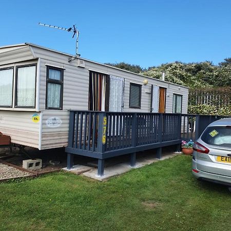 ホテル Fantasy Island 6 Berth 576 インゴールドメルズ エクステリア 写真