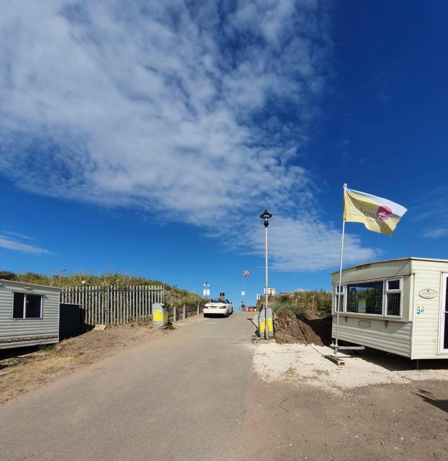ホテル Fantasy Island 6 Berth 576 インゴールドメルズ エクステリア 写真