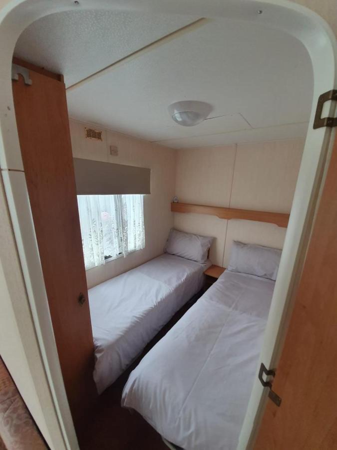 ホテル Fantasy Island 6 Berth 576 インゴールドメルズ エクステリア 写真